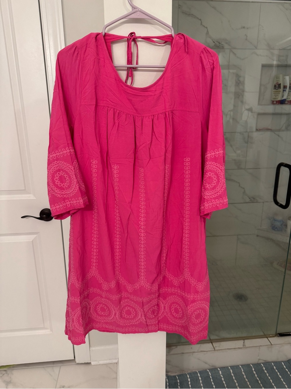Crown and Ivy Women's Pink Embroidered Tunic Dress